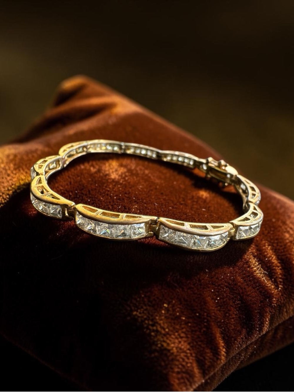 Solid 14K Yellow Gold Round-Cut Zirconia Link Bracelet - 11.8g  - 7"